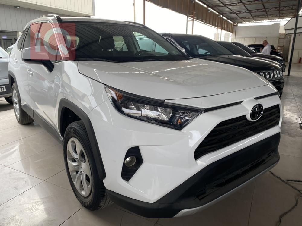 تويوتا راف 4